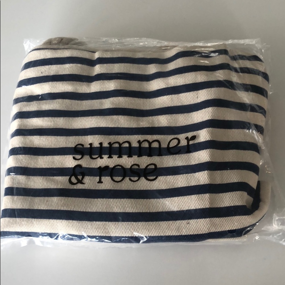 Summer and Rose Navy khaki beach tote bag - Picture 12 of 15